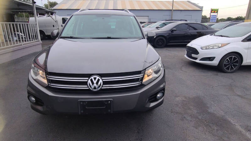 2014 Volkswagen Tiguan SE 4Motion