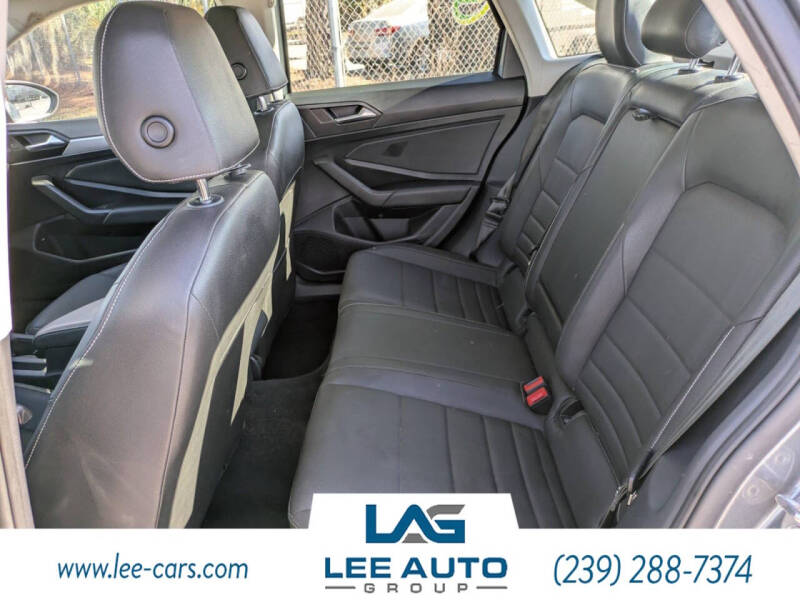 2021 Volkswagen Jetta SE