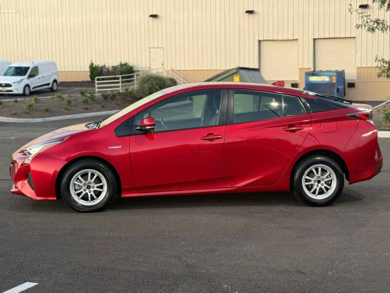 2016 Toyota Prius Two Eco