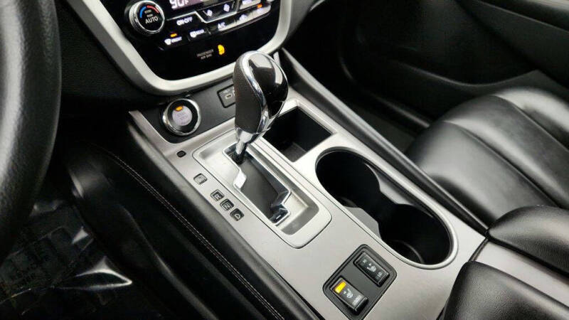 2023 Nissan Murano SV