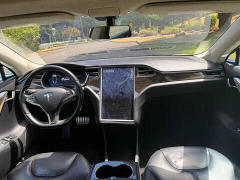 2014 Tesla Model S