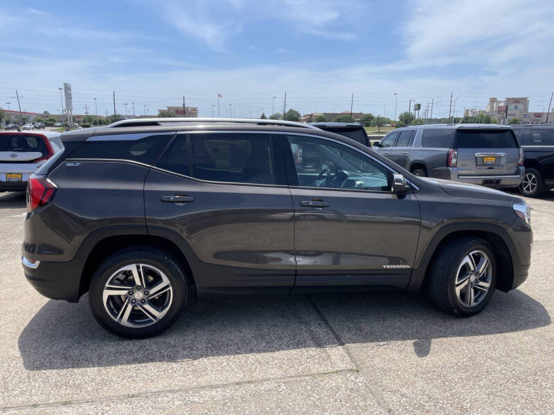 2020 GMC Terrain SLT