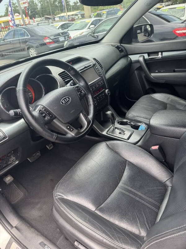 2011 Kia Sorento SX