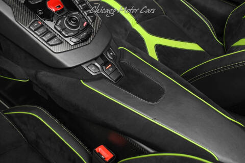 2016 Lamborghini Aventador LP 750-4 SV