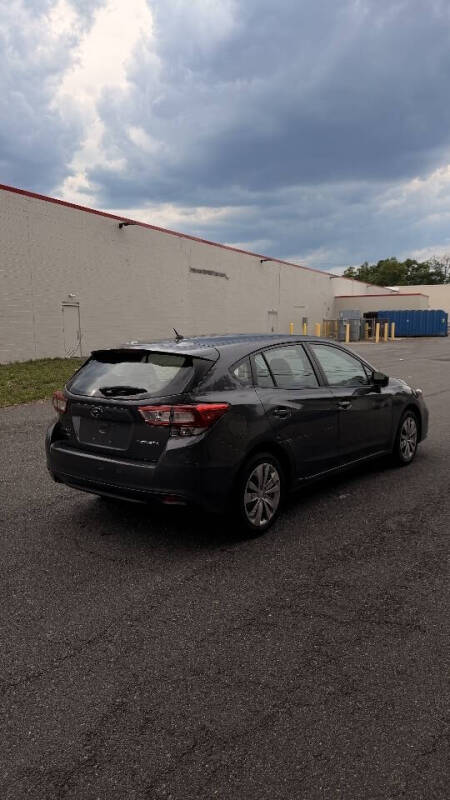 2019 Subaru Impreza 2.0i