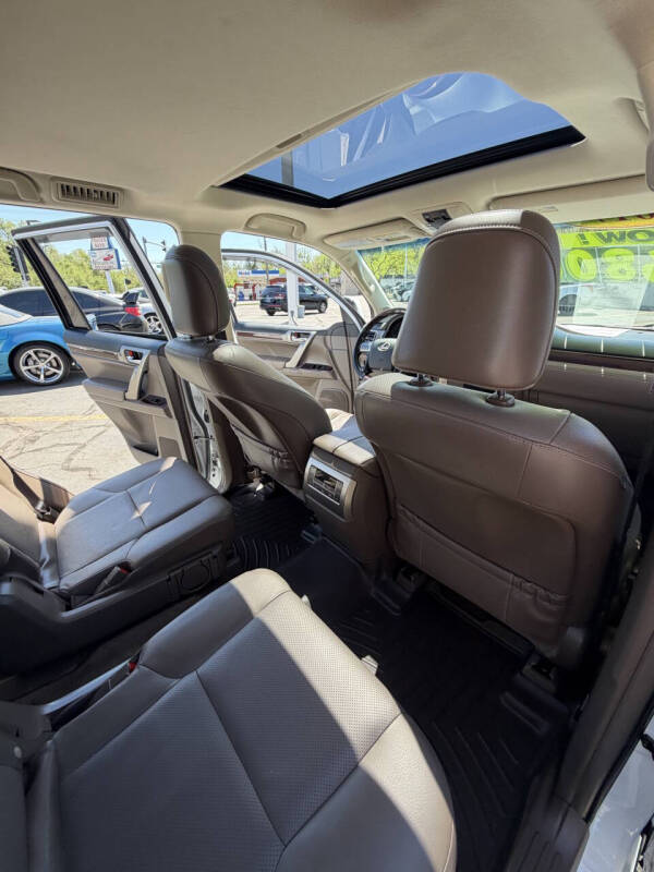 2017 Lexus GX 460