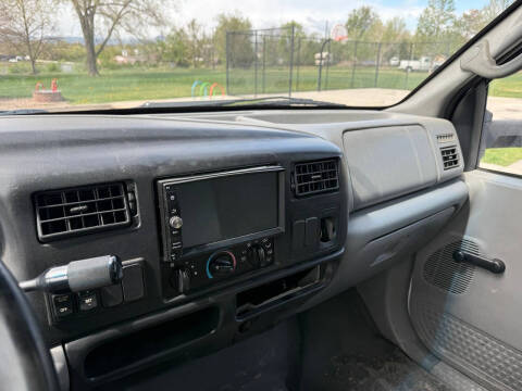 2004 Ford F-650 Super Duty