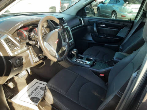 2015 GMC Acadia SLE-2