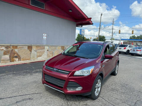 2016 Ford Escape for sale at Drive Max Auto Sales in Warren MI