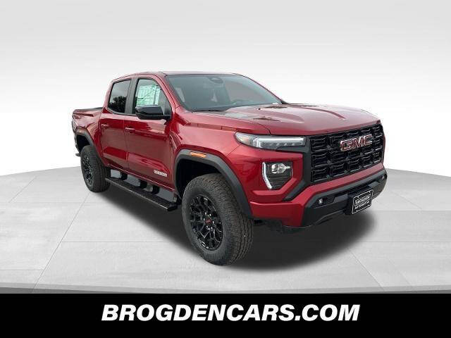 2026 GMC Canyon Elevation's photo