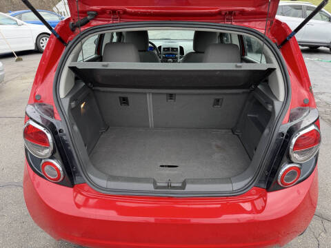 2013 Chevrolet Sonic LT Manual