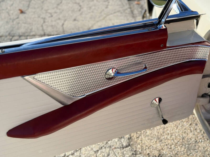 1955 Ford Thunderbird