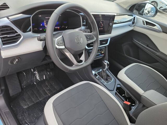 2026 Volkswagen Taos SE