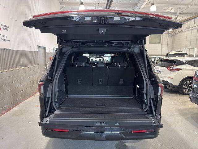 2025 Lincoln Navigator Reserve