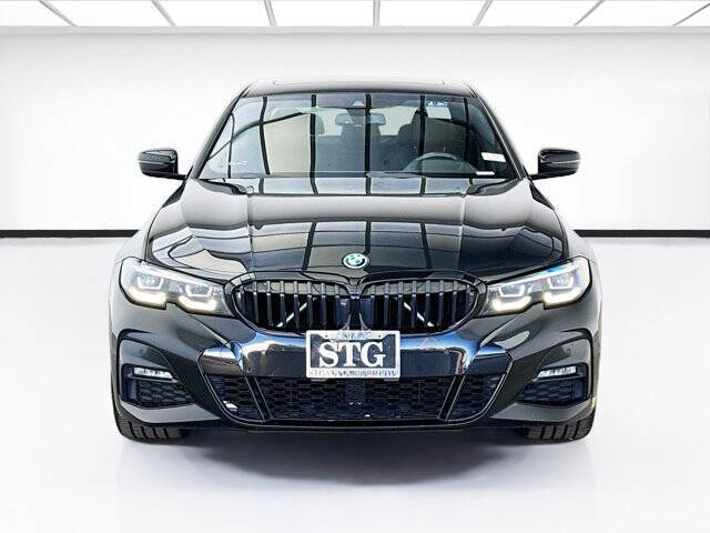 2022 BMW 3 Series 330e
