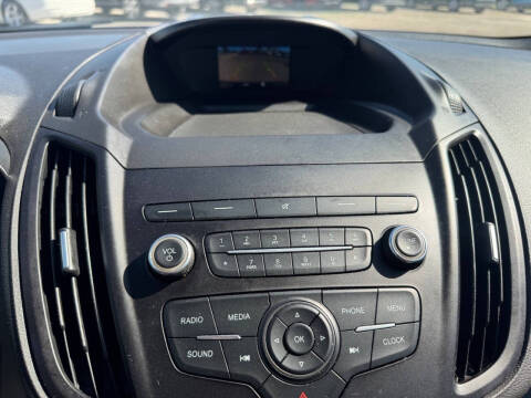 2019 Ford Escape S