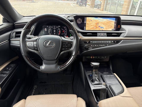 2019 Lexus ES 350