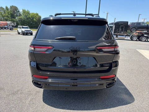 2023 Jeep Grand Cherokee L Summit