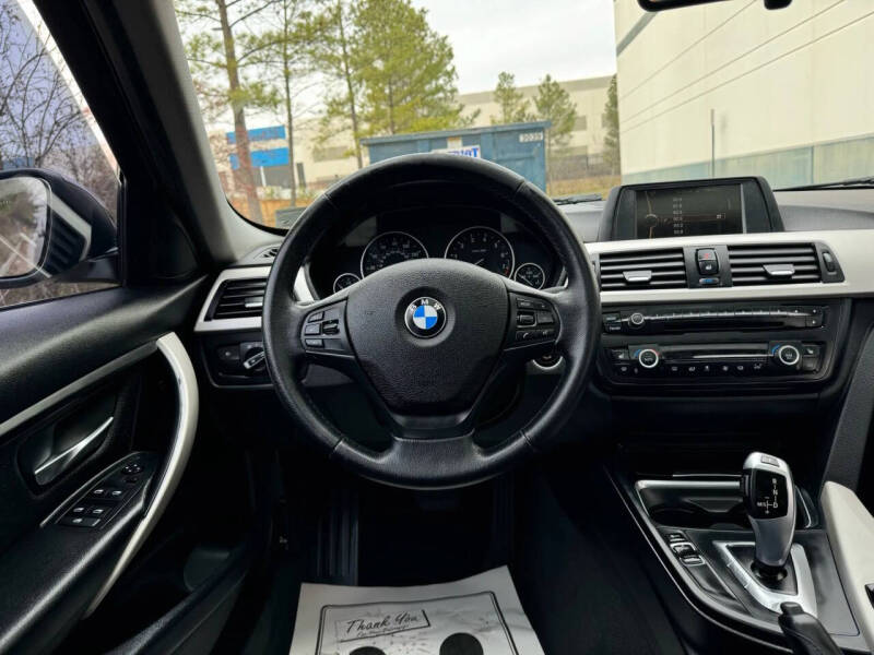 2014 BMW 3 Series 320i