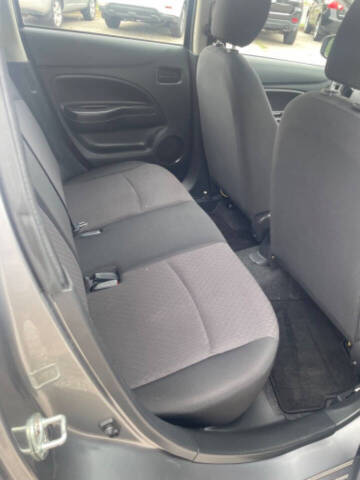 2017 Mitsubishi Mirage ES