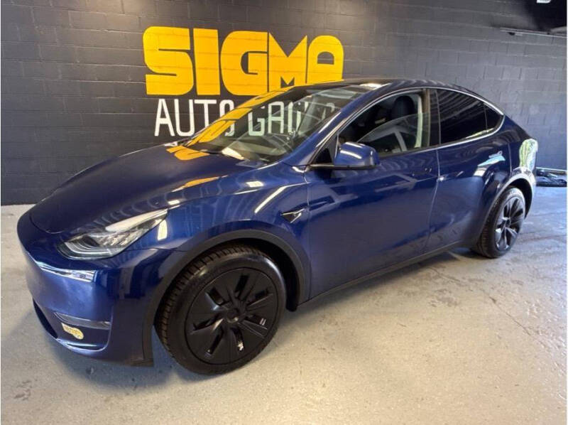 2022 Tesla Model Y Long Range