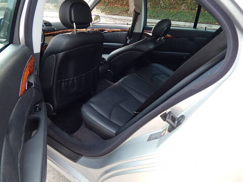 2004 Mercedes-Benz E-Class E 320