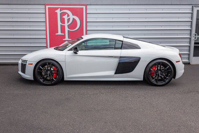2018 Audi R8 33