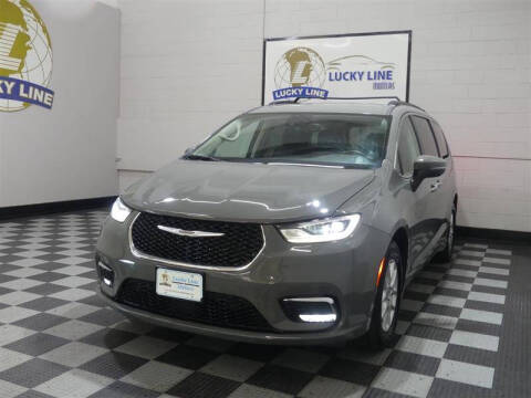 2023 Chrysler Pacifica Touring L
