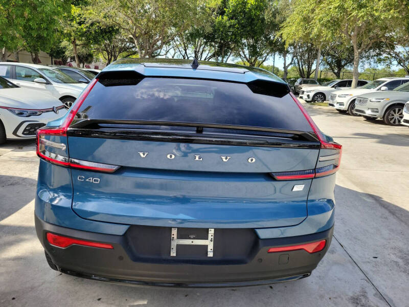 2023 Volvo C40 Recharge Twin Ultimate