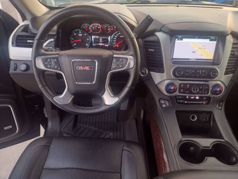 2017 GMC Yukon SLT