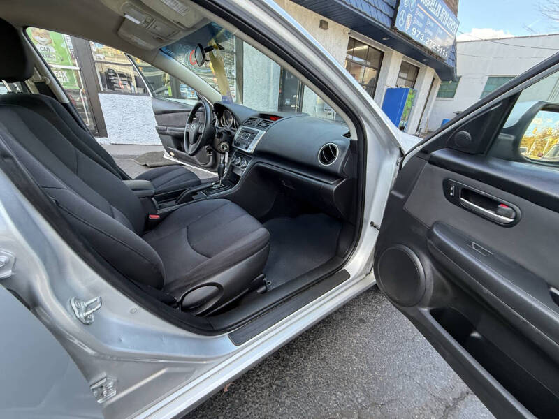 2013 Mazda MAZDA6 i Sport