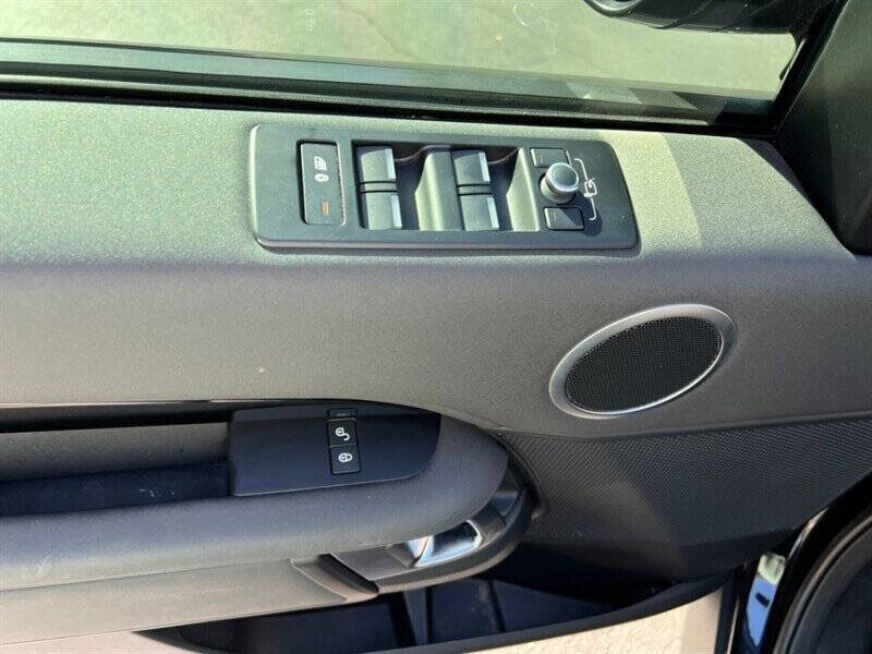 2019 Land Rover Discovery SE