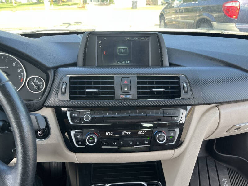 2018 BMW 3 Series 320i