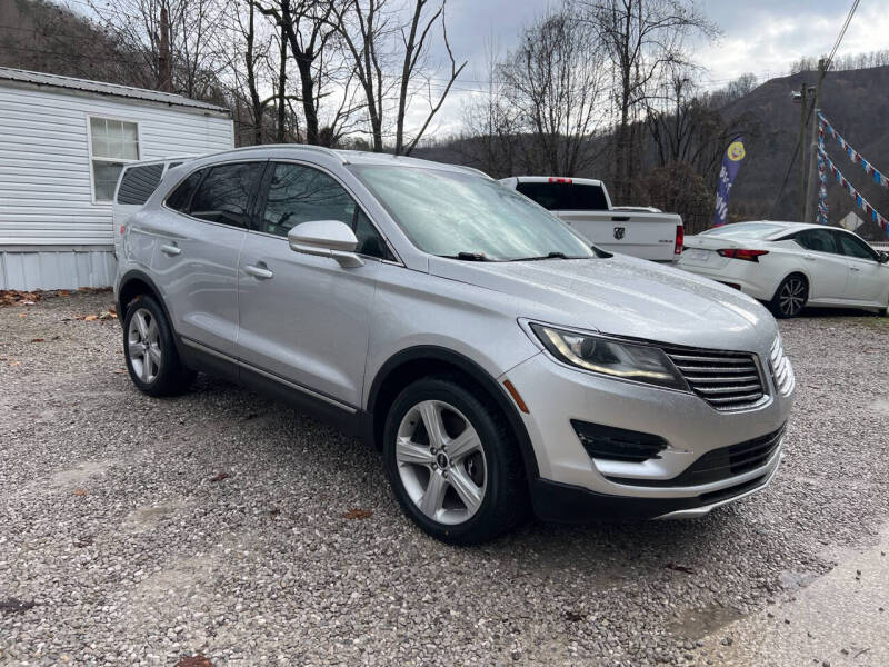 2018 Lincoln MKC Base/Premiere photo 2