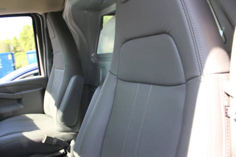 2026 Chevrolet Express 2500