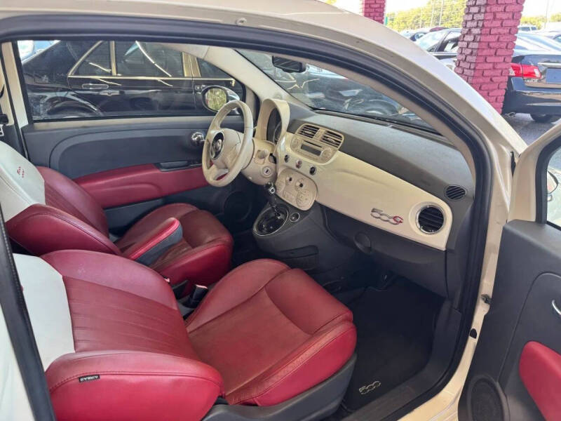 2014 FIAT 500c Lounge