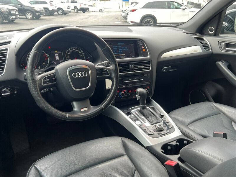 2012 Audi Q5 3.2 quattro Premium Plus
