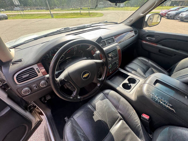 2010 Chevrolet Suburban LT