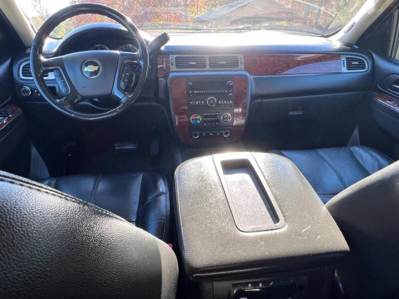 2010 Chevrolet Suburban LT