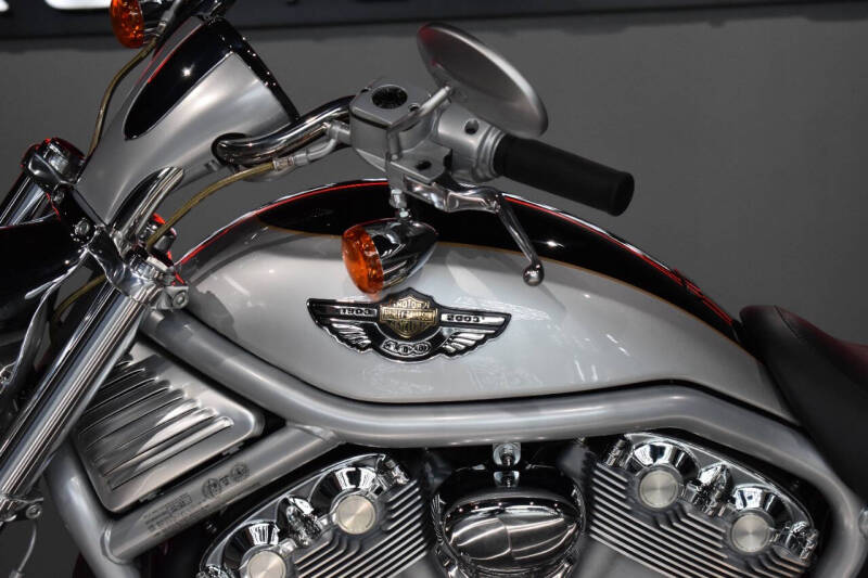 2003 Harley-Davidson V-Rod 100th