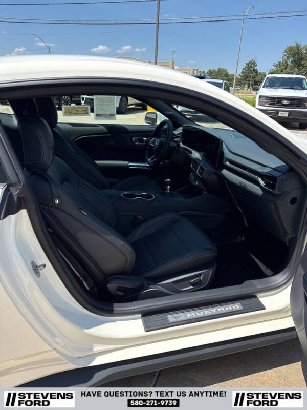 2025 Ford Mustang GT Premium