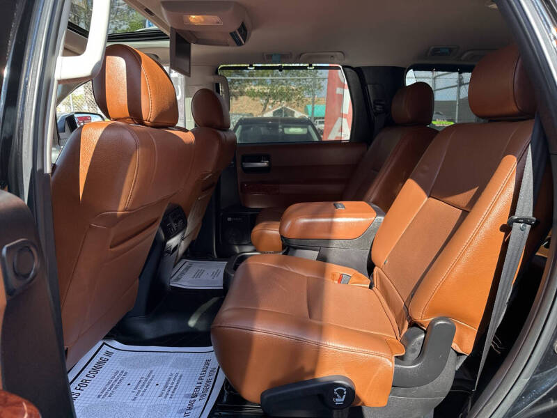 2018 Toyota Sequoia Platinum