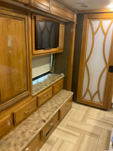 2015 Thor Motor Coach Tuscany 40DX