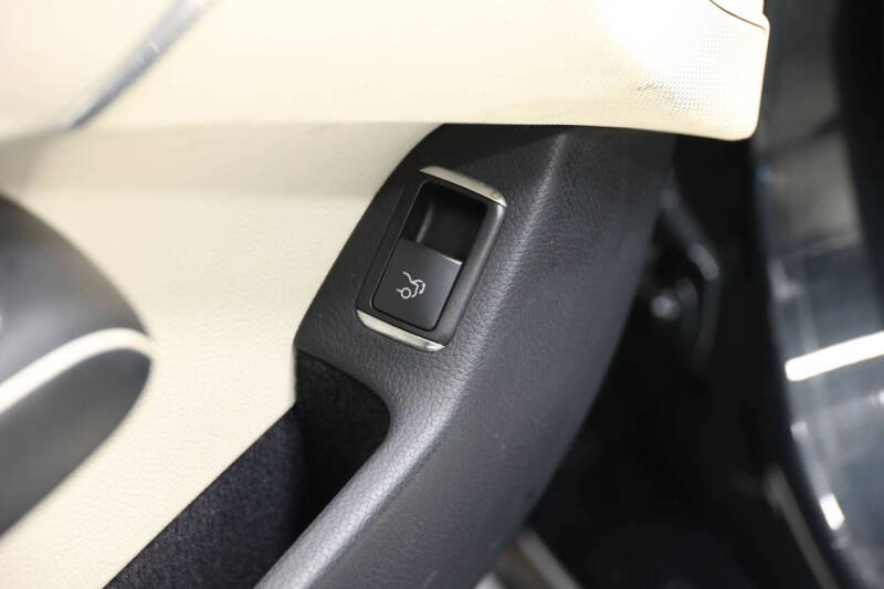 2014 Mercedes-Benz SL-Class SL 550