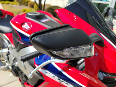 2018 Honda CBR1000RR SP