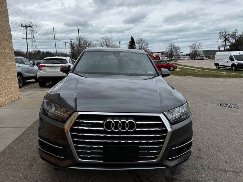2019 Audi Q7 quattro Premium Plus 55 TFSI