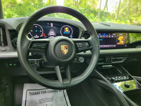 2024 Porsche Cayenne