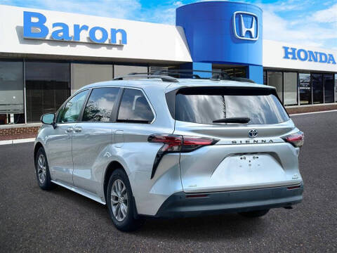 2021 Toyota Sienna XLE 7-Passenger