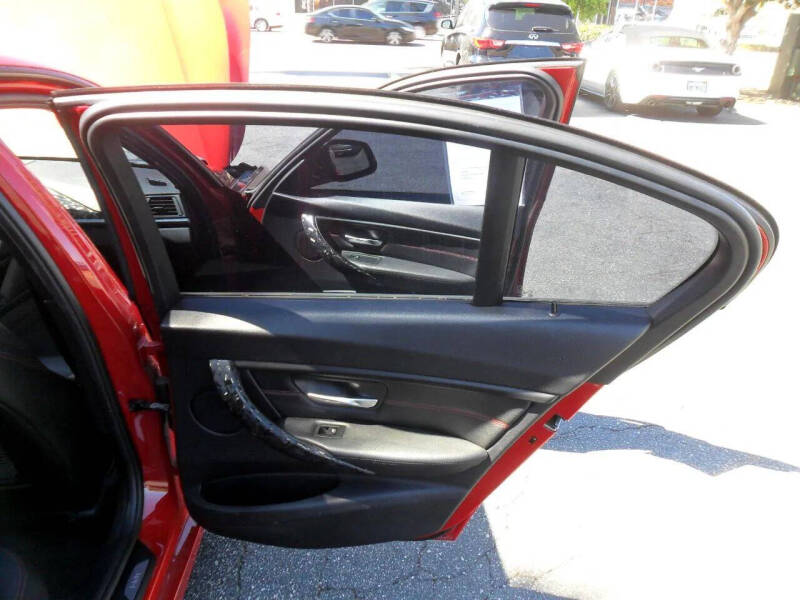 2015 BMW 3 Series 328i