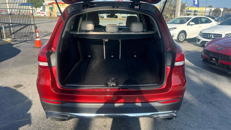 2018 Mercedes-Benz GLC GLC 300